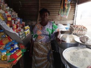$150 from iZōsh completed a loan of $350 to help Abla pay for 3 sacks of rice, a sack of corn, 2 cans of oil, 3 sacks of sugar, and 20 bowls of beans for her grocery stall.