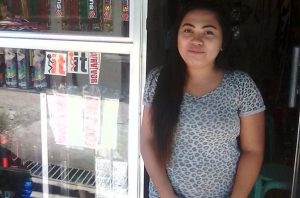 Jane in the Philippines received $104 from iZosh to additional capital for her small general store and vehicle parts business.