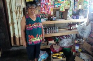 Erlinda in the Philippines received $375 from iZosh to buy products and groceries to sell in her convenience store.