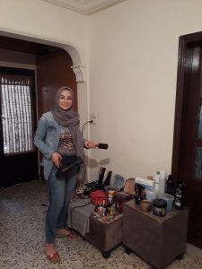 Laura in Lebanon received $1250 from iZosh to buy cosmetics for her business as a makeup artist.